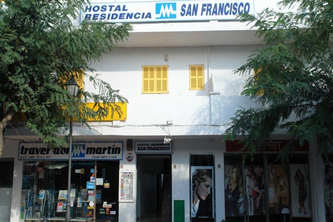 Hostal San Francisco Cala d'Or  Exterior photo